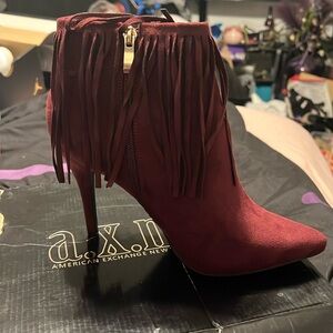Axny burgundy Heels Size 10
